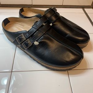 Leather slip on shoes with buckles